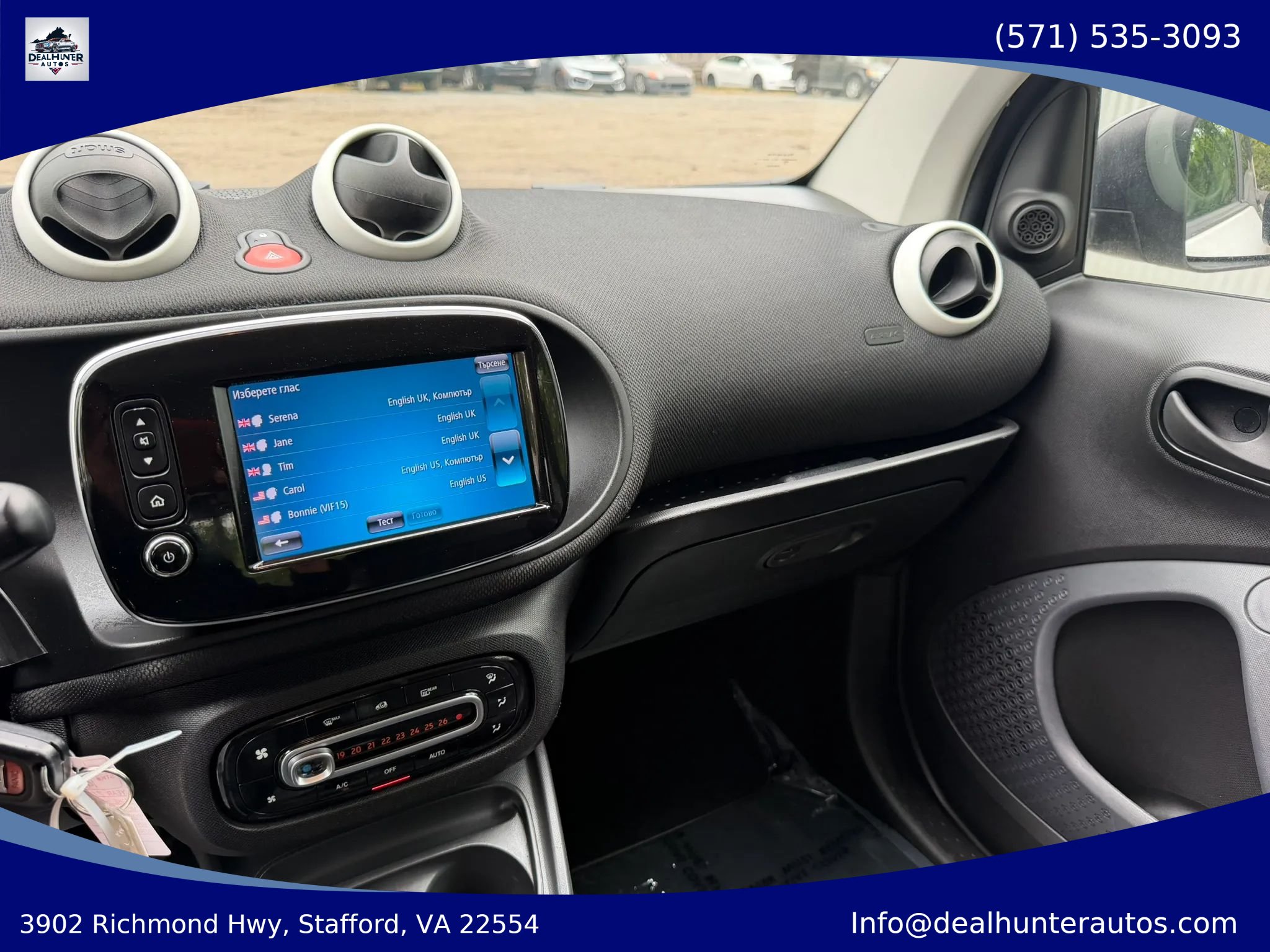 Used 2016 smart fortwo pure RWD image 20
