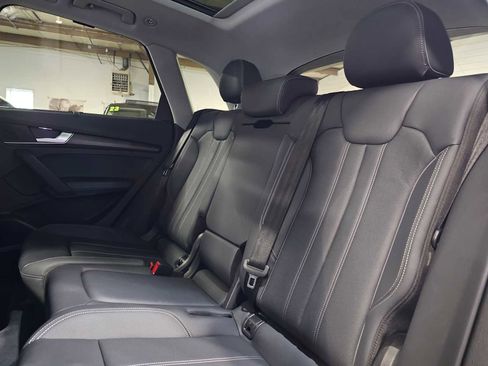 Used 2023 Audi Q5 2.0T Premium Plus w/ Premium Plus Package image 19