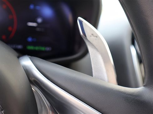 Used 2022 McLaren GT image 20