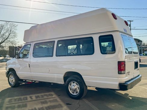 Used 2011 Ford E-350 and Econoline 350 Extended Super Duty w/ PWR Group image 12