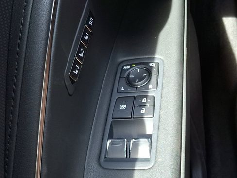 Certified 2023 Lexus LC 500 Convertible w/ Touring Package image 26