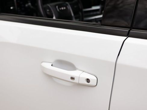 Used 2022 GMC Sierra 1500 Elevation image 35