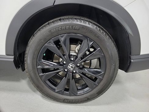 Used 2025 Honda CR-V Sport Touring image 8