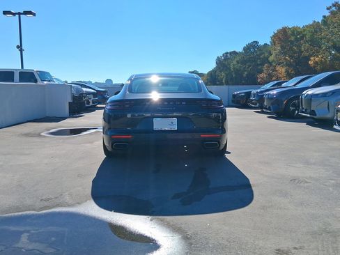 Used 2019 Porsche Panamera 4 image 10