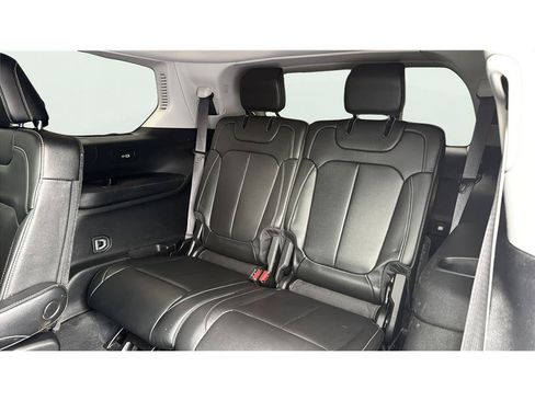 Used 2023 Jeep Grand Cherokee L Limited AWD/4WD image 14