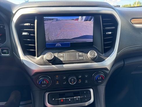 Used 2022 GMC Acadia SLE w/ Driver Convenience Package image 22