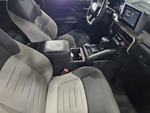 Used 2024 Toyota Tacoma TRD Sport RWD image 25