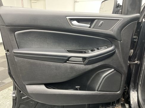 Used 2016 Ford Edge SEL w/ Canadian Touring Package image 9