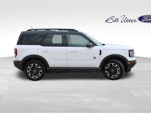 Used 2024 Ford Bronco Sport Outer Banks image 4