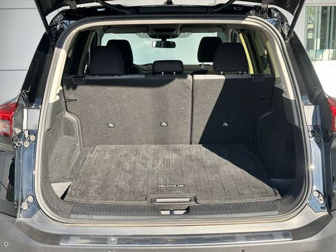 Used 2023 Nissan Rogue SV image 13