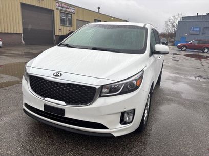 Used 2018 Kia Sedona EX