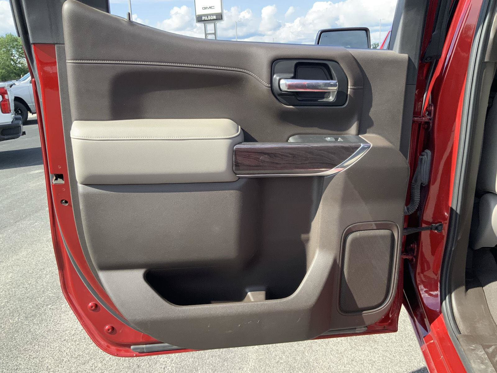 Used 2022 Chevrolet Silverado 1500 LTZ AWD/4WD image 49