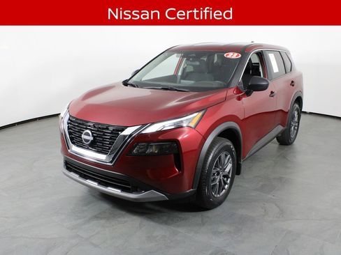Certified 2023 Nissan Rogue S image 2