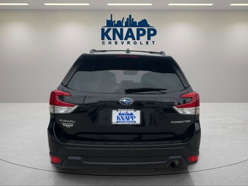 Used 2019 Subaru Forester Premium image 4