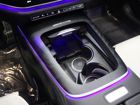 New 2026 Mercedes-Benz E 53 AMG e 4MATIC Sedan image 18