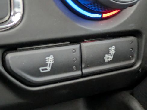 Used 2022 Chevrolet Tahoe RST w/ Sport Performance Package image 24