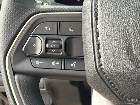 New 2026 Toyota 4Runner SR5 image 27