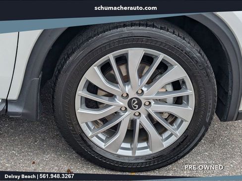 Used 2023 INFINITI QX50 Luxe FWD image 9