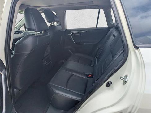 Used 2019 Toyota RAV4 Limited w/ Advanced Technology Package FWD image 18