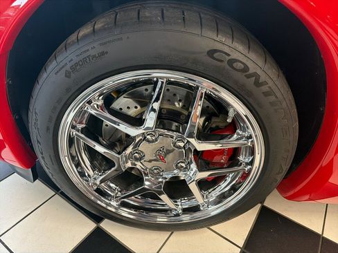 Used 1999 Chevrolet Corvette Coupe RWD image 11
