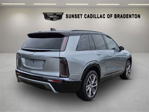 New 2026 Cadillac Vistiq Sport image 8