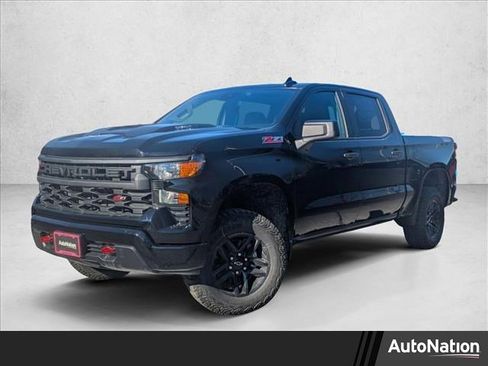 New 2026 Chevrolet Silverado 1500 Custom Trail Boss w/ LPO, Dark Essentials Package image 1