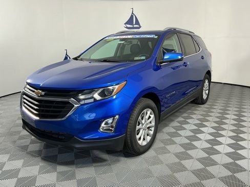 Used 2019 Chevrolet Equinox LT w/ Sun & Navigation Package image 3