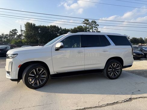 Used 2022 Cadillac Escalade Premium Luxury w/ Performance Package AWD/4WD image 6