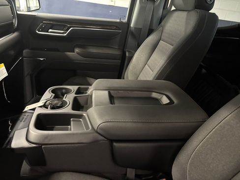 New 2026 GMC Sierra 1500 SLE image 21