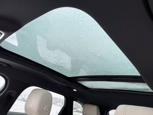 Used 2020 Land Rover Range Rover Velar R-Dynamic S image 35