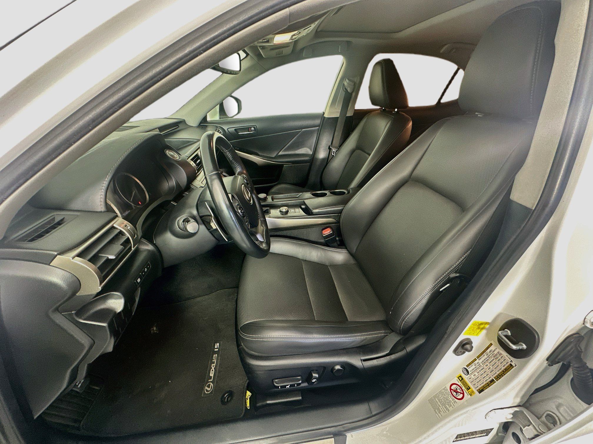 Used 2015 Lexus IS 250 RWD image 13