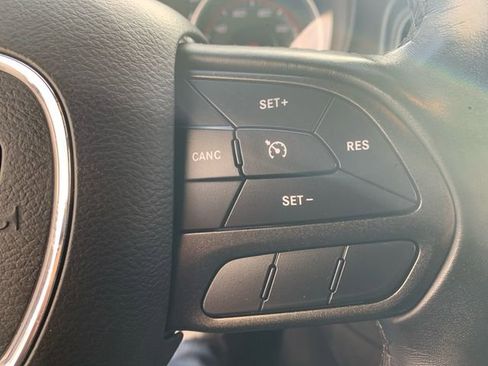 Used 2023 Dodge Charger SXT image 30