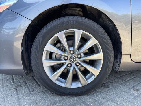 Used 2015 Toyota Camry XLE FWD image 10