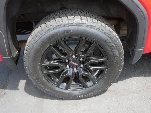 Used 2021 GMC Sierra 1500 Elevation AWD/4WD image 13