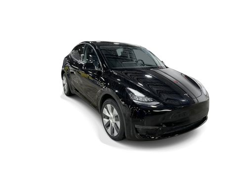 Certified 2023 Tesla Model Y Long Range AWD/4WD image 8