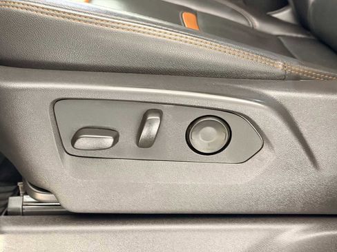 Used 2025 GMC Sierra 3500 AT4 w/ AT4 Premium Plus Package image 20