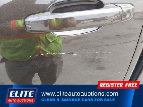 Used 2018 Chevrolet Silverado 1500 LT w/ Texas Edition image 11