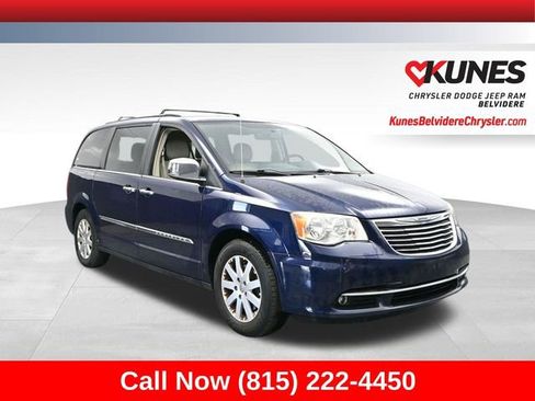 Used 2012 Chrysler Town & Country Touring-L w/ Entertainment Group #2 FWD image 1