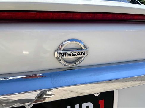 Used 2016 Nissan Maxima Platinum FWD image 33