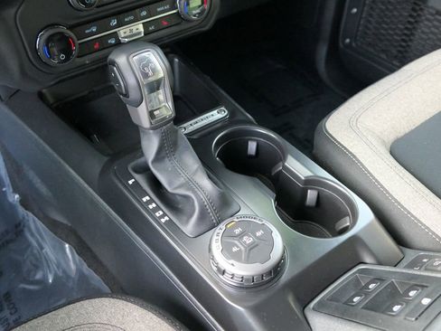 Used 2025 Ford Bronco Big Bend image 23