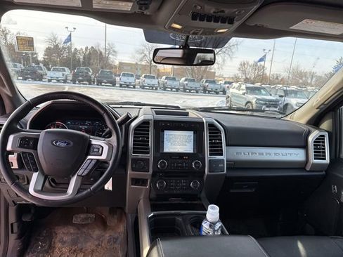 Used 2017 Ford F250 Lariat image 15