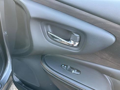 Used 2023 Nissan Murano Platinum image 33
