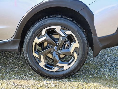 Used 2023 Subaru Crosstrek 2.5i Limited image 10