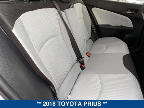 Used 2018 Toyota Prius Two image 22