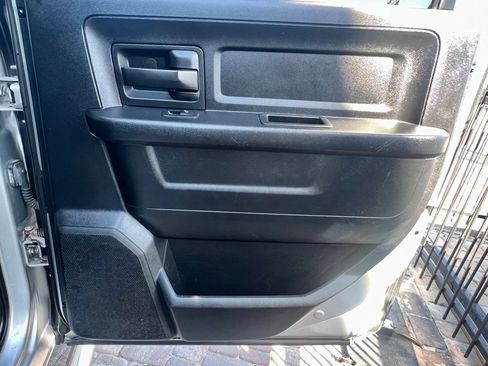 Used 2014 RAM 3500 Tradesman w/ Chrome Appearance Group image 31