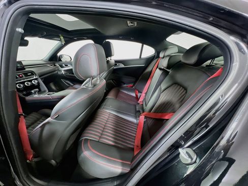 Used 2023 Genesis G70 2.0T w/ Sport Prestige Package AWD/4WD image 25