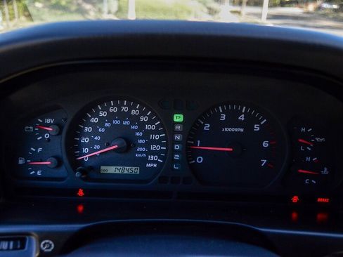 Used 1999 Toyota Land Cruiser image 27