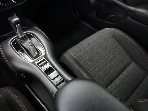Used 2025 Honda HR-V Sport image 16