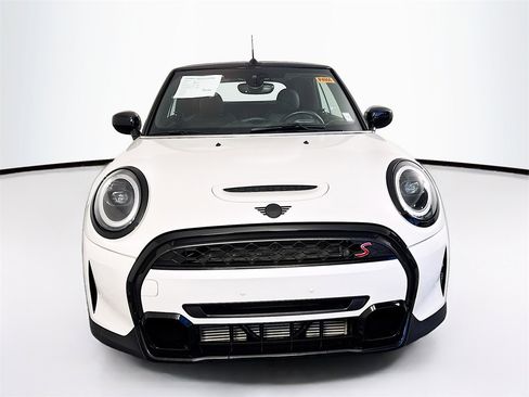 Certified 2024 MINI Cooper S image 2