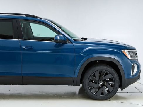 New 2026 Volkswagen Atlas SE image 12